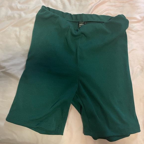 SHEIN sxy ribbed scrunch butt high waist biker shorts - Picture 3 of 6